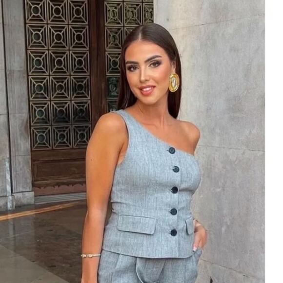 Zara Grey ASYMMETRIC VEST Size Small - Picture 1 of 12